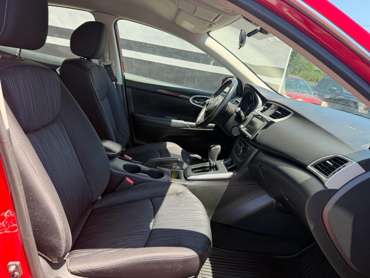 Nissan Sentra S CVT 2019