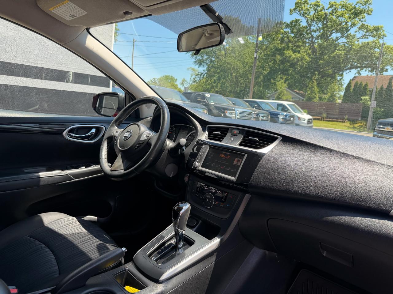 Nissan Sentra S CVT 2019
