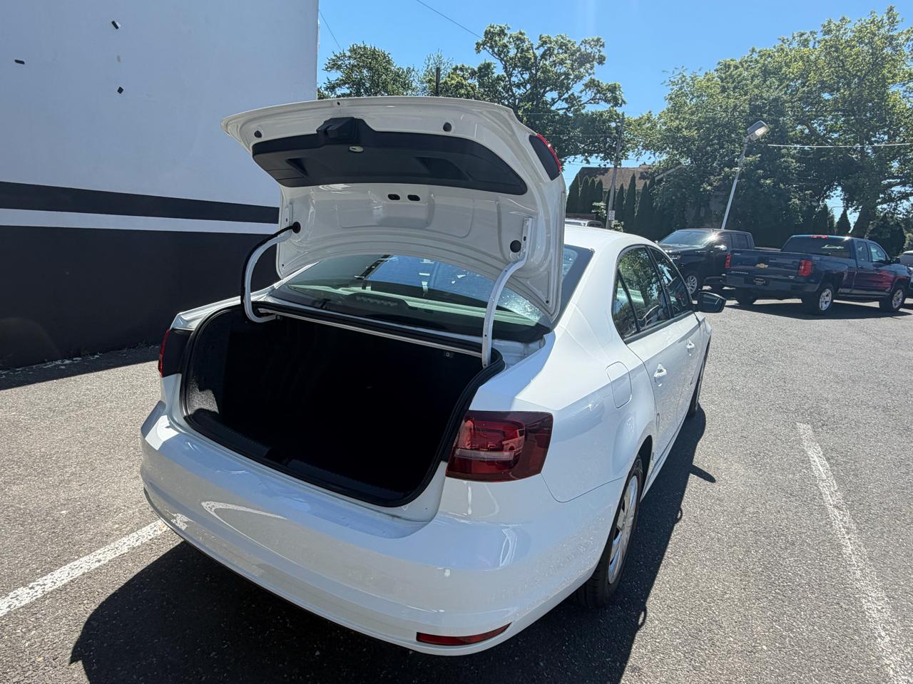 Volkswagen Jetta 1.4T S w/Technology 6A 2016