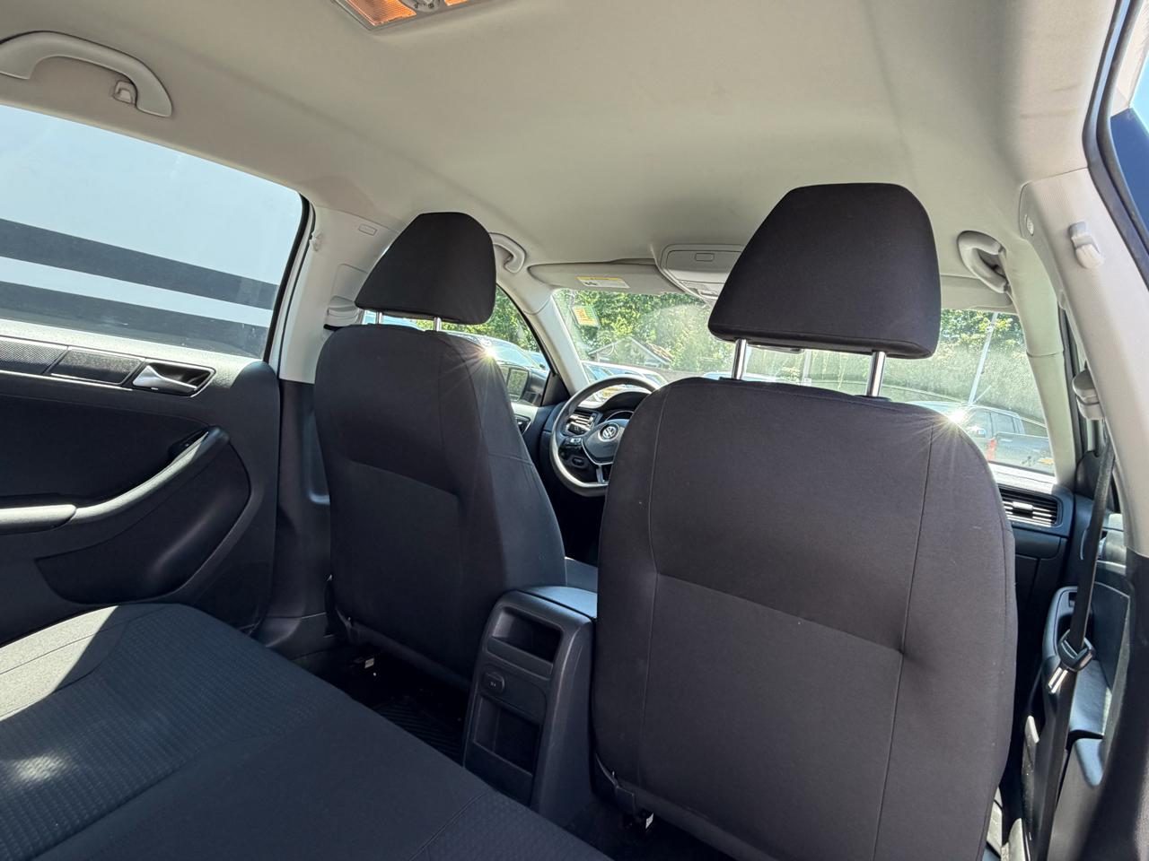 Volkswagen Jetta 1.4T S w/Technology 6A 2016