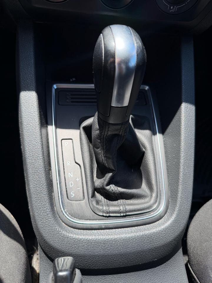 Volkswagen Jetta 1.4T S w/Technology 6A 2016