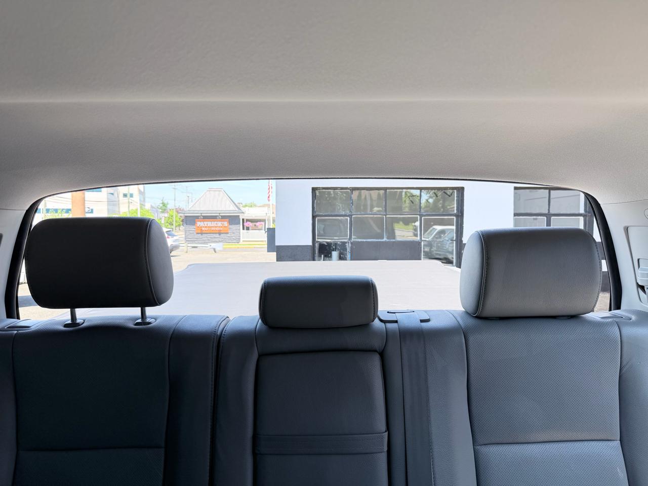 Toyota Tundra Limited 5.7L FFV CrewMax 4WD 2012