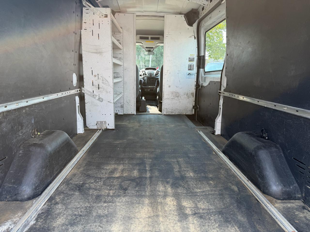 Ford Transit 250 Van Med. Roof w/Sliding Pass. 148-in. WB 2016