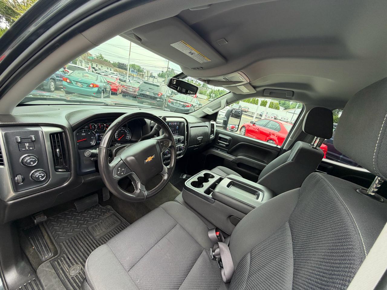 2017 Chevrolet Silverado 1500 LT - Photo 18