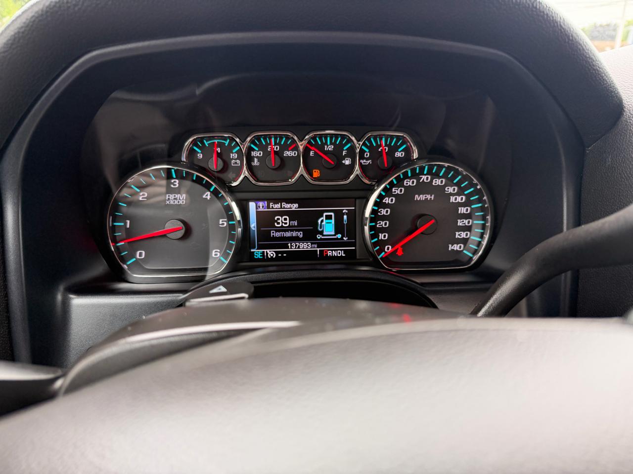 2017 Chevrolet Silverado 1500 LT - Photo 34