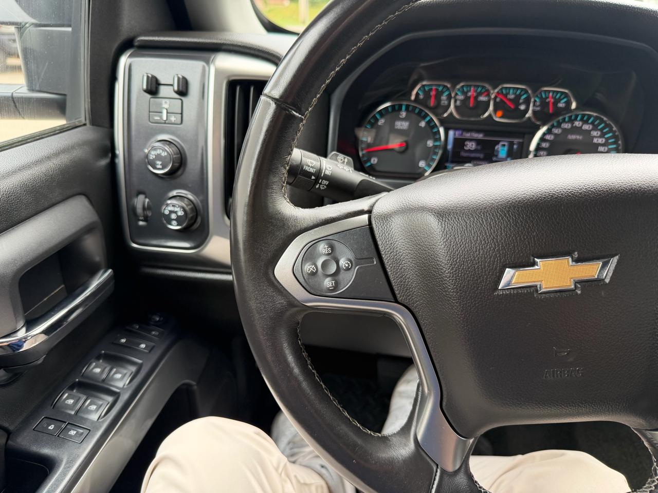 2017 Chevrolet Silverado 1500 LT - Photo 37