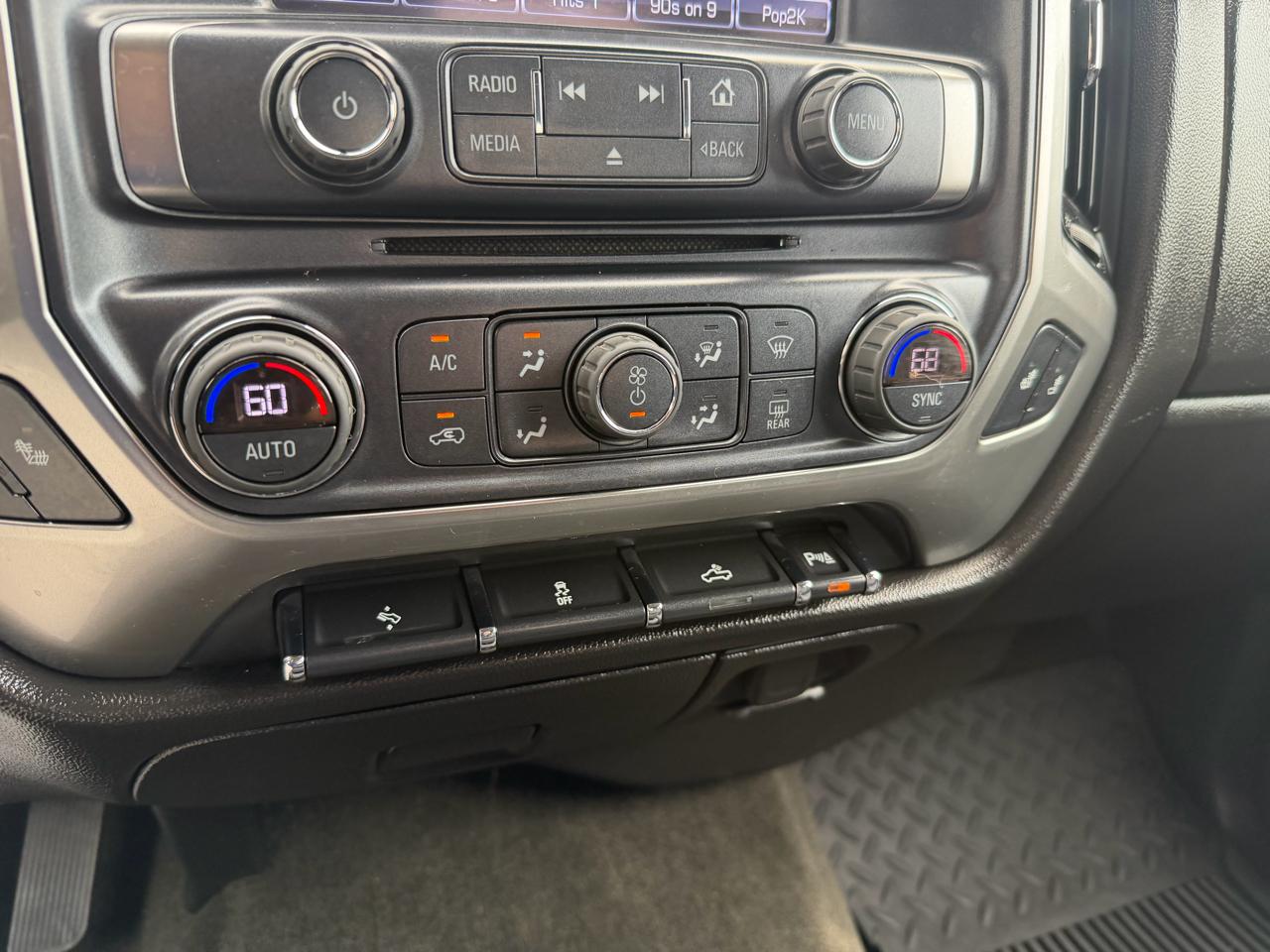 2017 Chevrolet Silverado 1500 LT - Photo 40