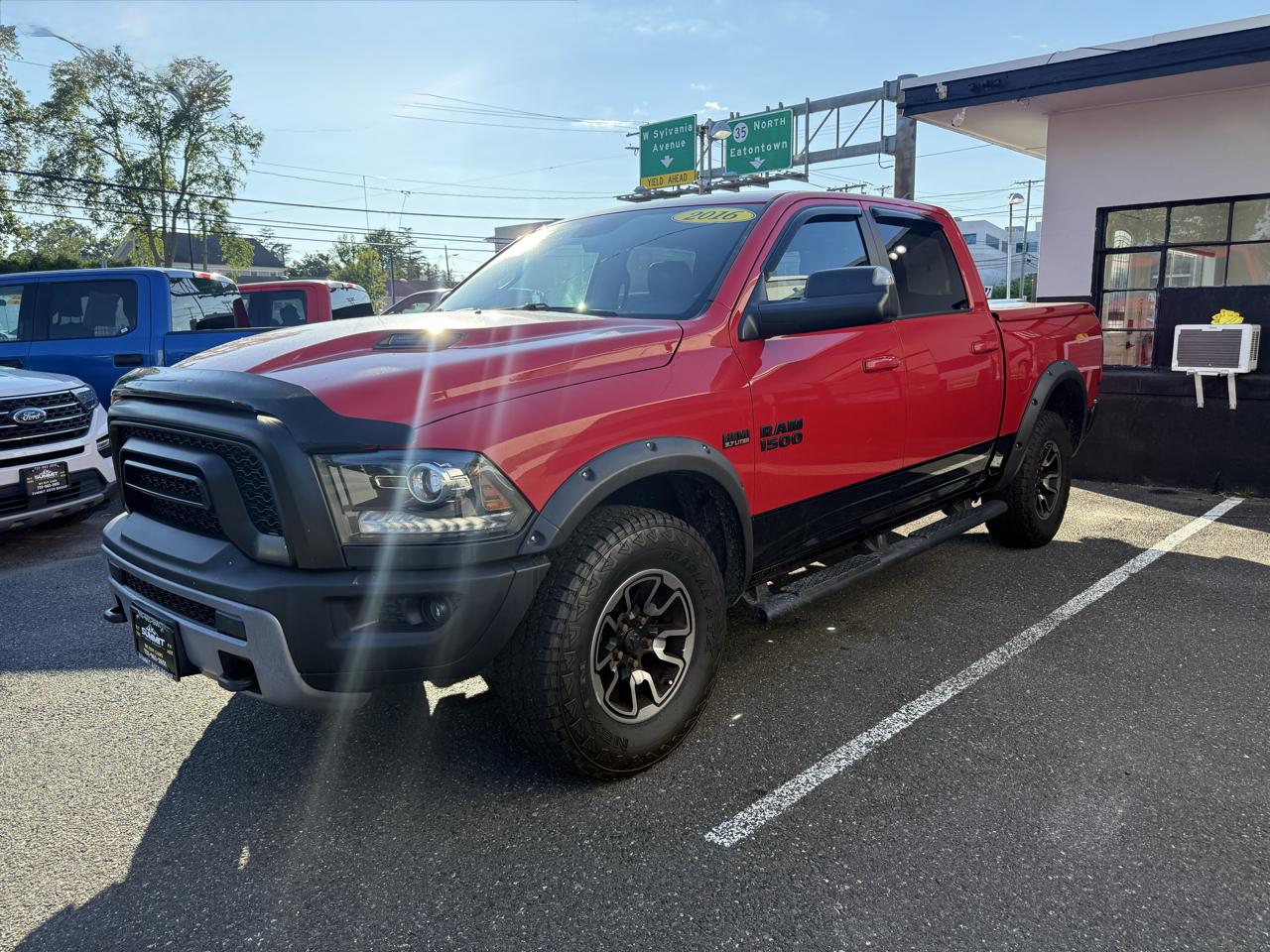 2016 RAM 1500 Rebel Crew Cab SWB 4WD