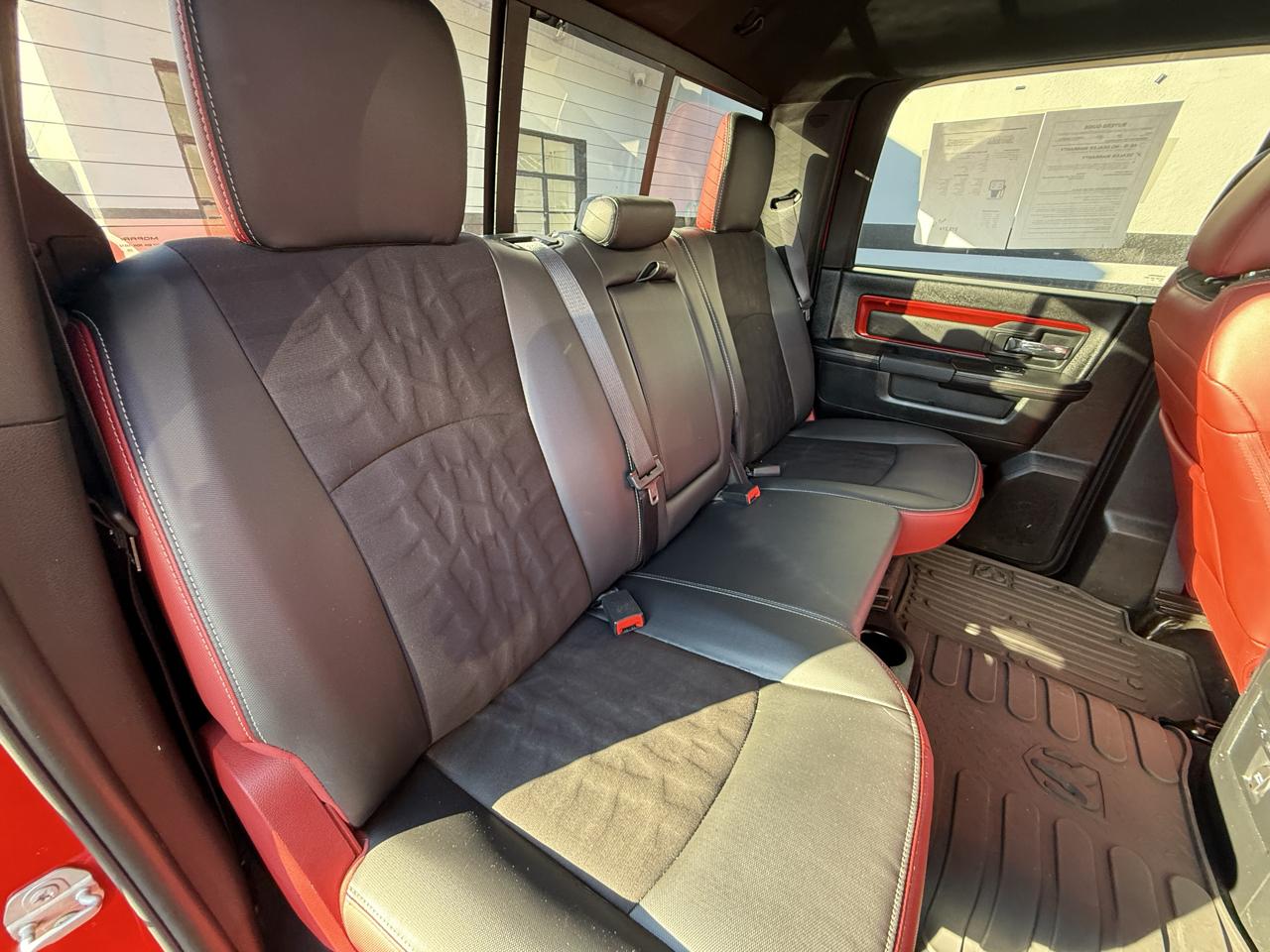 RAM 1500 Rebel Crew Cab SWB 4WD 2016
