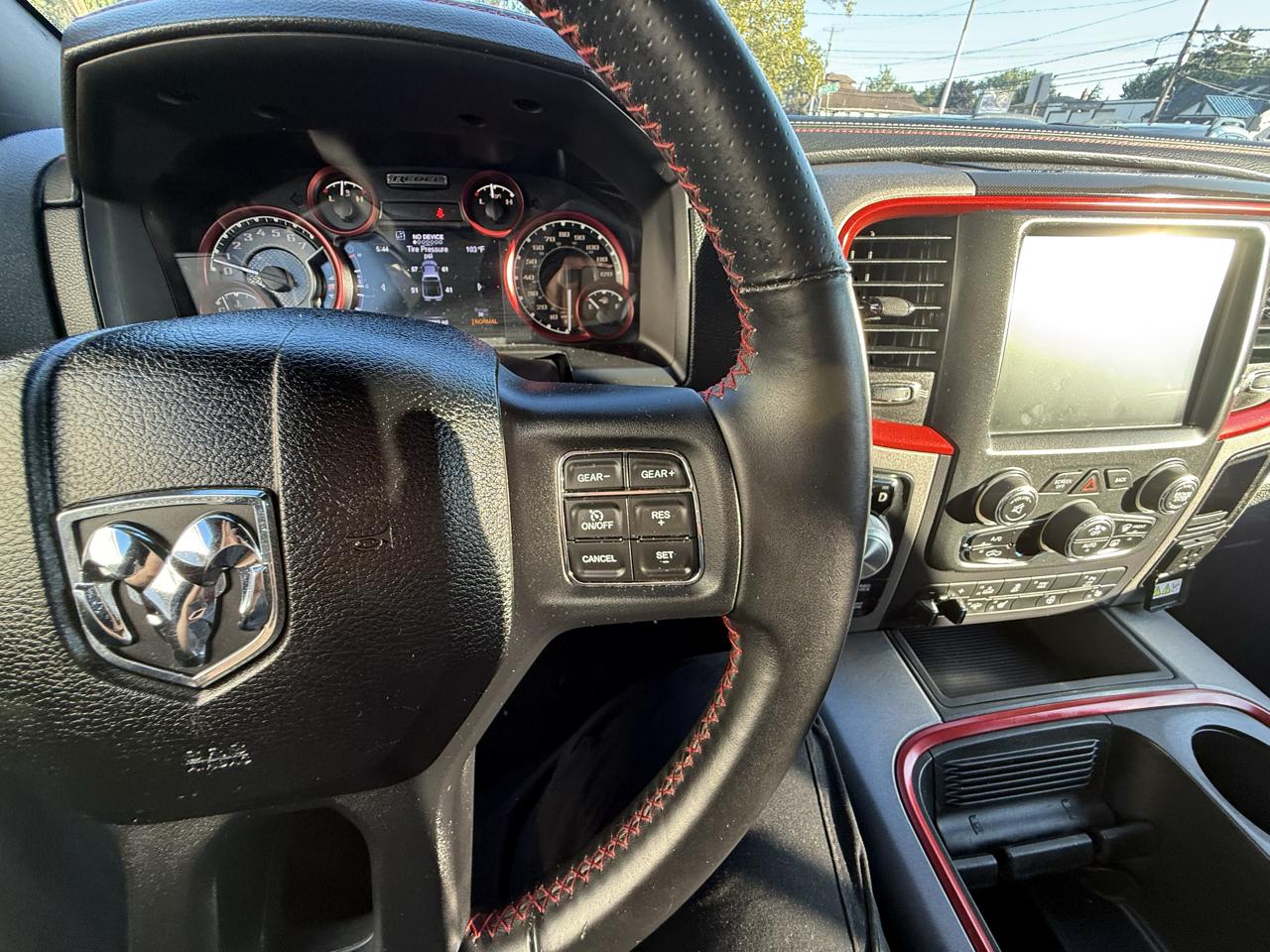 RAM 1500 Rebel Crew Cab SWB 4WD 2016
