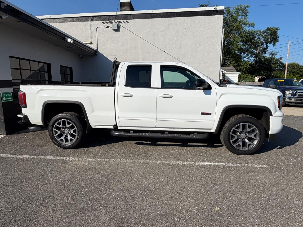 GMC Sierra 1500 SLT Double Cab 4WD 2017