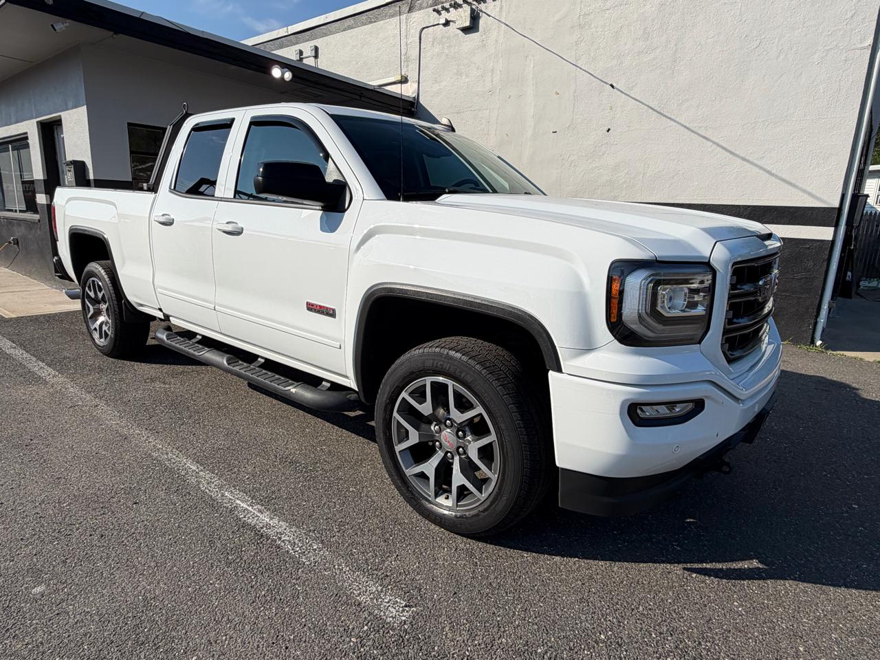 GMC Sierra 1500 SLT Double Cab 4WD 2017