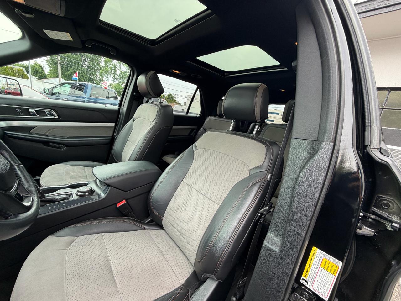 2017 Ford Explorer XLT - Photo 15