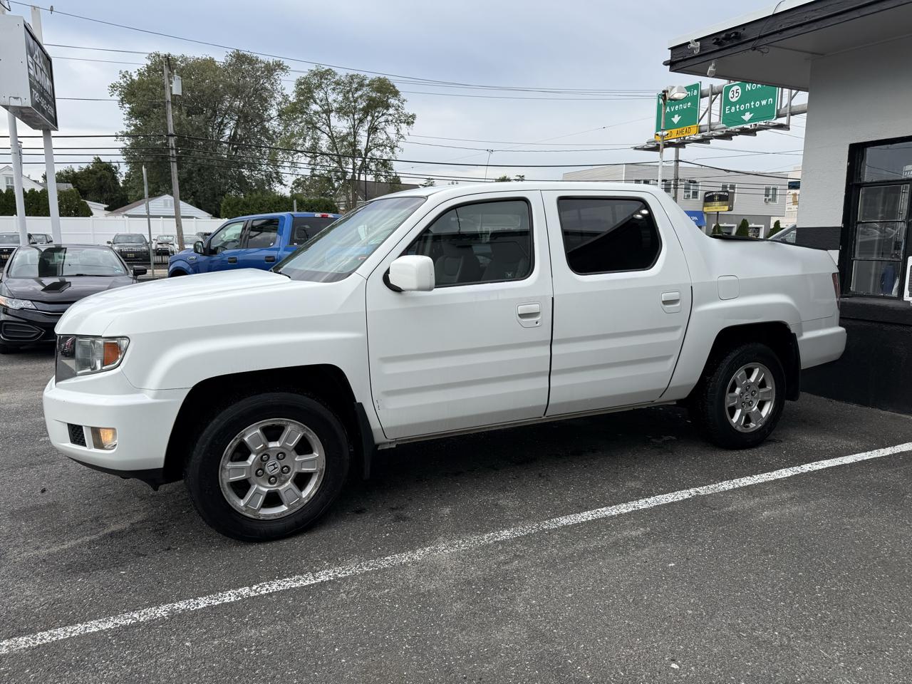 Honda Ridgeline RTS 2010
