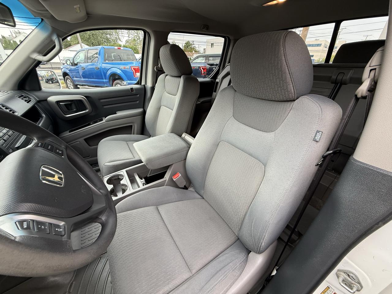 Honda Ridgeline RTS 2010