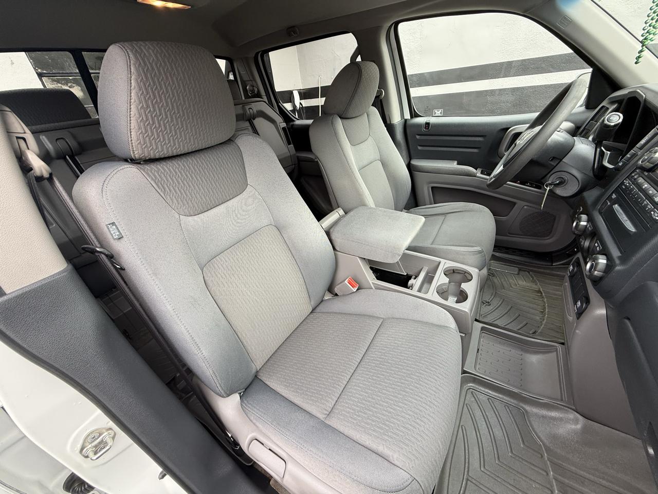 Honda Ridgeline RTS 2010