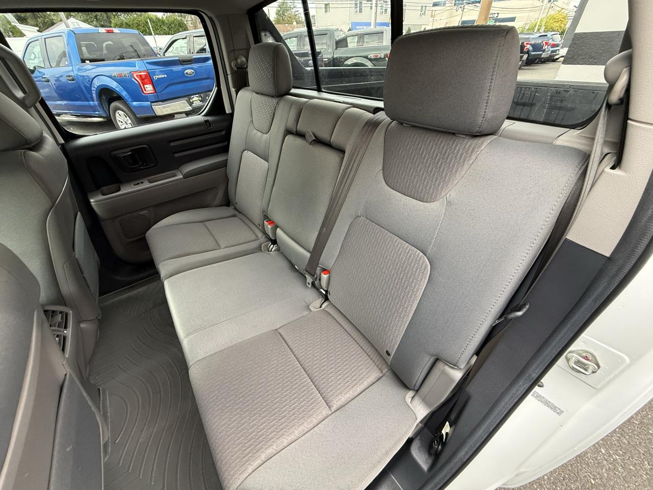 Honda Ridgeline RTS 2010