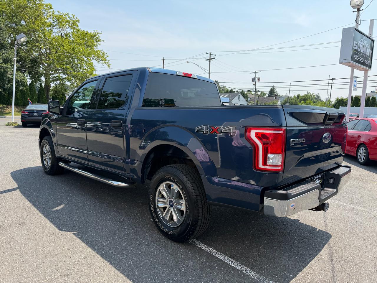 Ford F-150 XLT SuperCrew 5.5-ft. Bed 4WD 2017