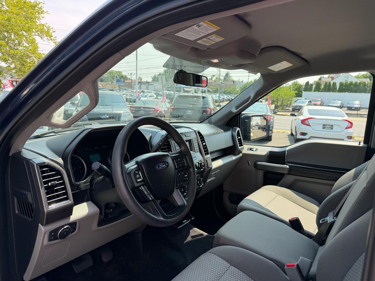Ford F-150 XLT SuperCrew 5.5-ft. Bed 4WD 2017