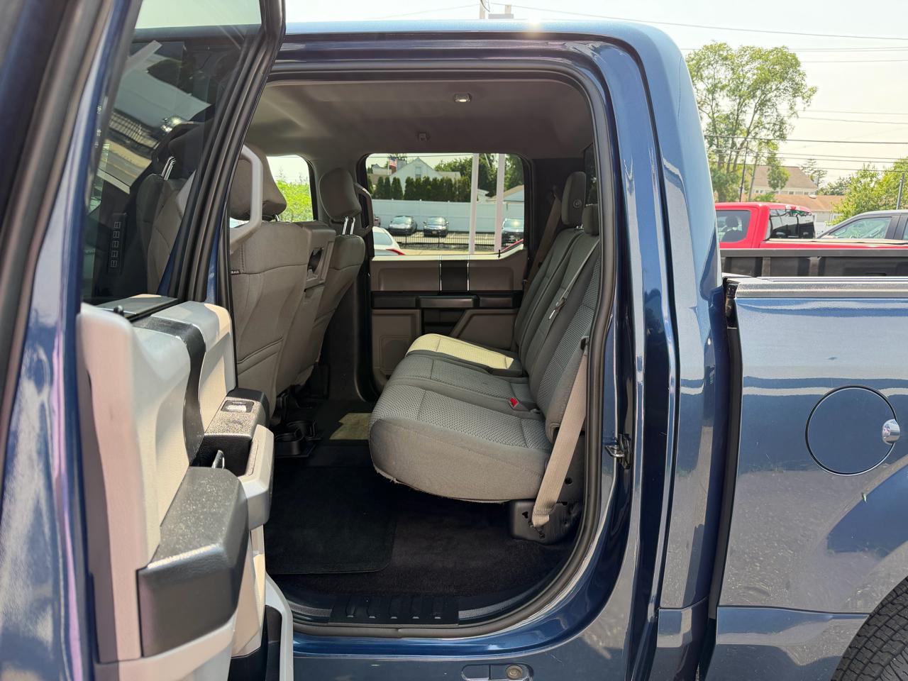 Ford F-150 XLT SuperCrew 5.5-ft. Bed 4WD 2017