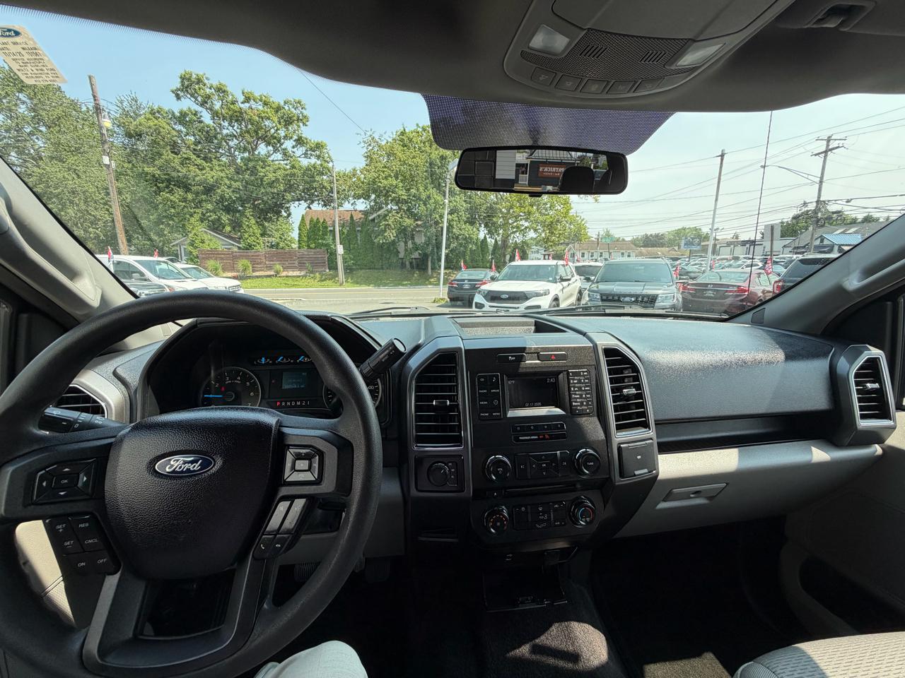 Ford F-150 XLT SuperCrew 5.5-ft. Bed 4WD 2017