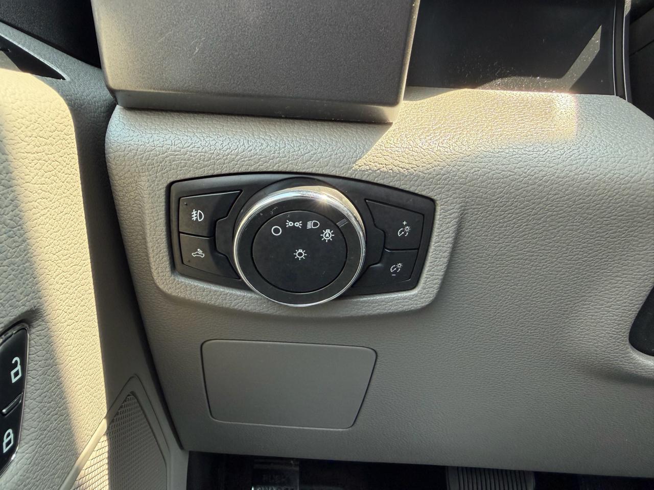 Ford F-150 XLT SuperCrew 5.5-ft. Bed 4WD 2017