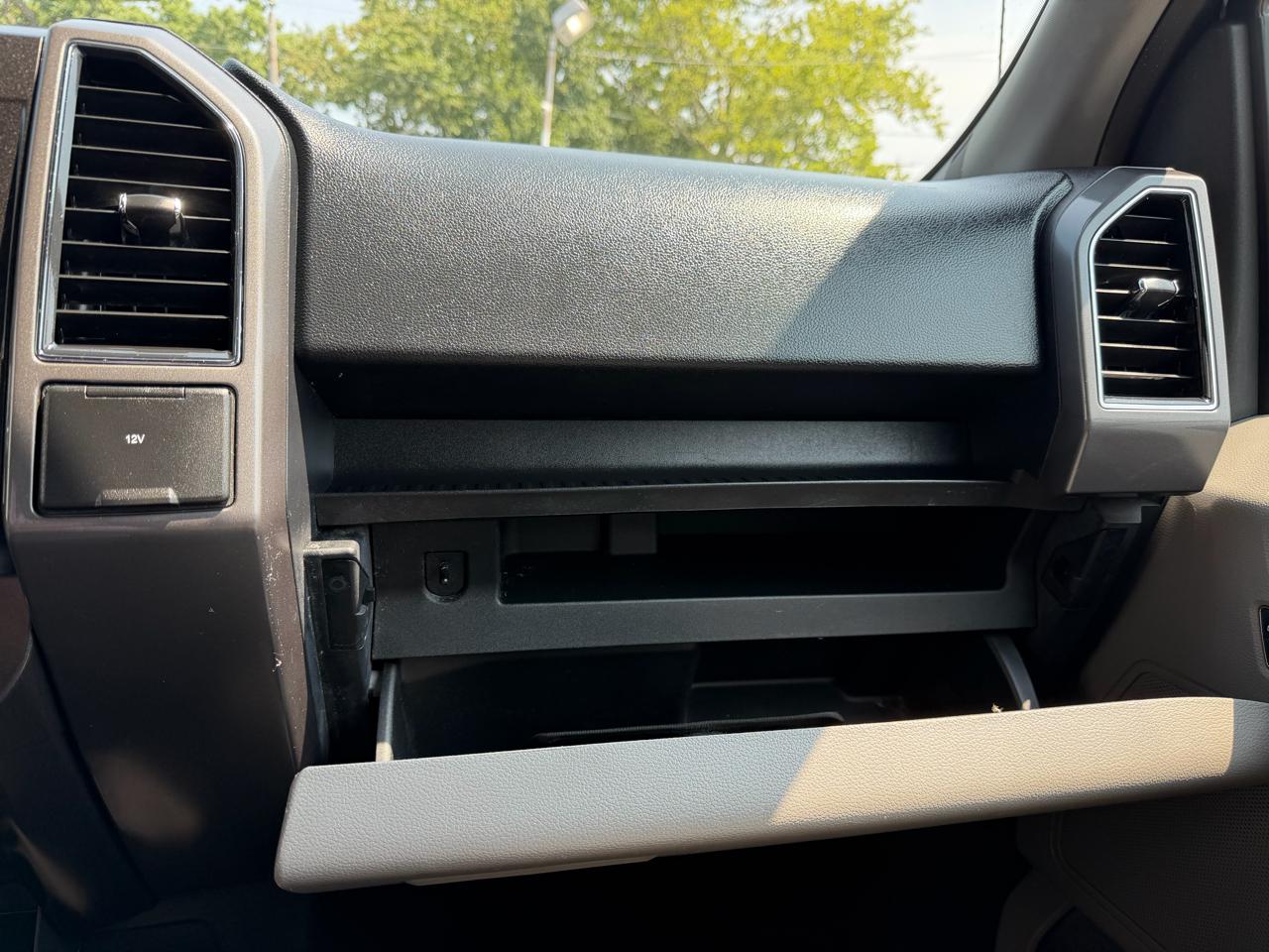 Ford F-150 XLT SuperCrew 5.5-ft. Bed 4WD 2017