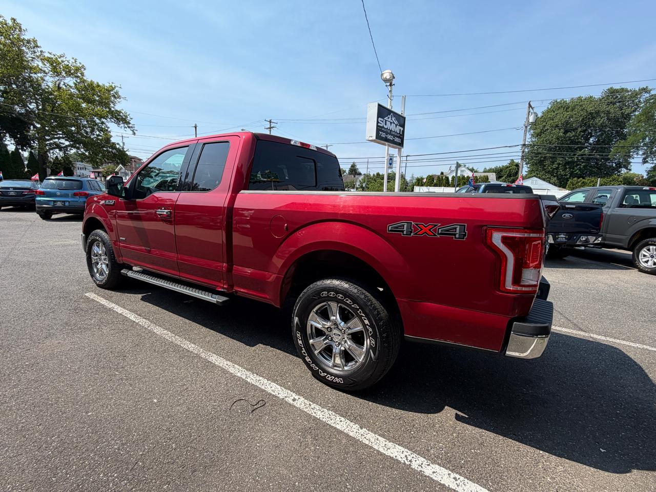 Ford F-150 XLT SuperCab Long Box 4WD 2016