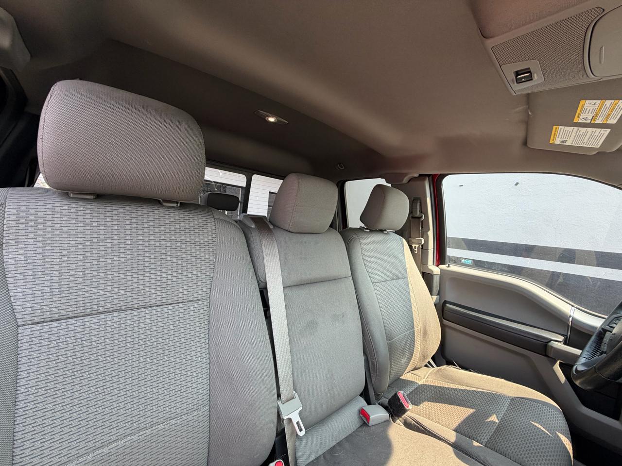 Ford F-150 XLT SuperCab Long Box 4WD 2016