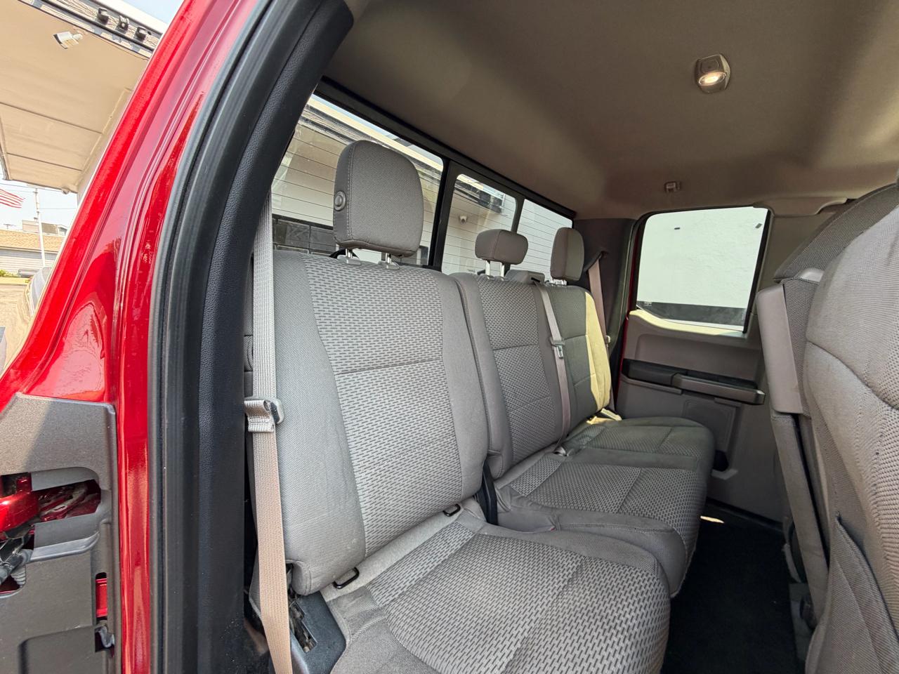 Ford F-150 XLT SuperCab Long Box 4WD 2016