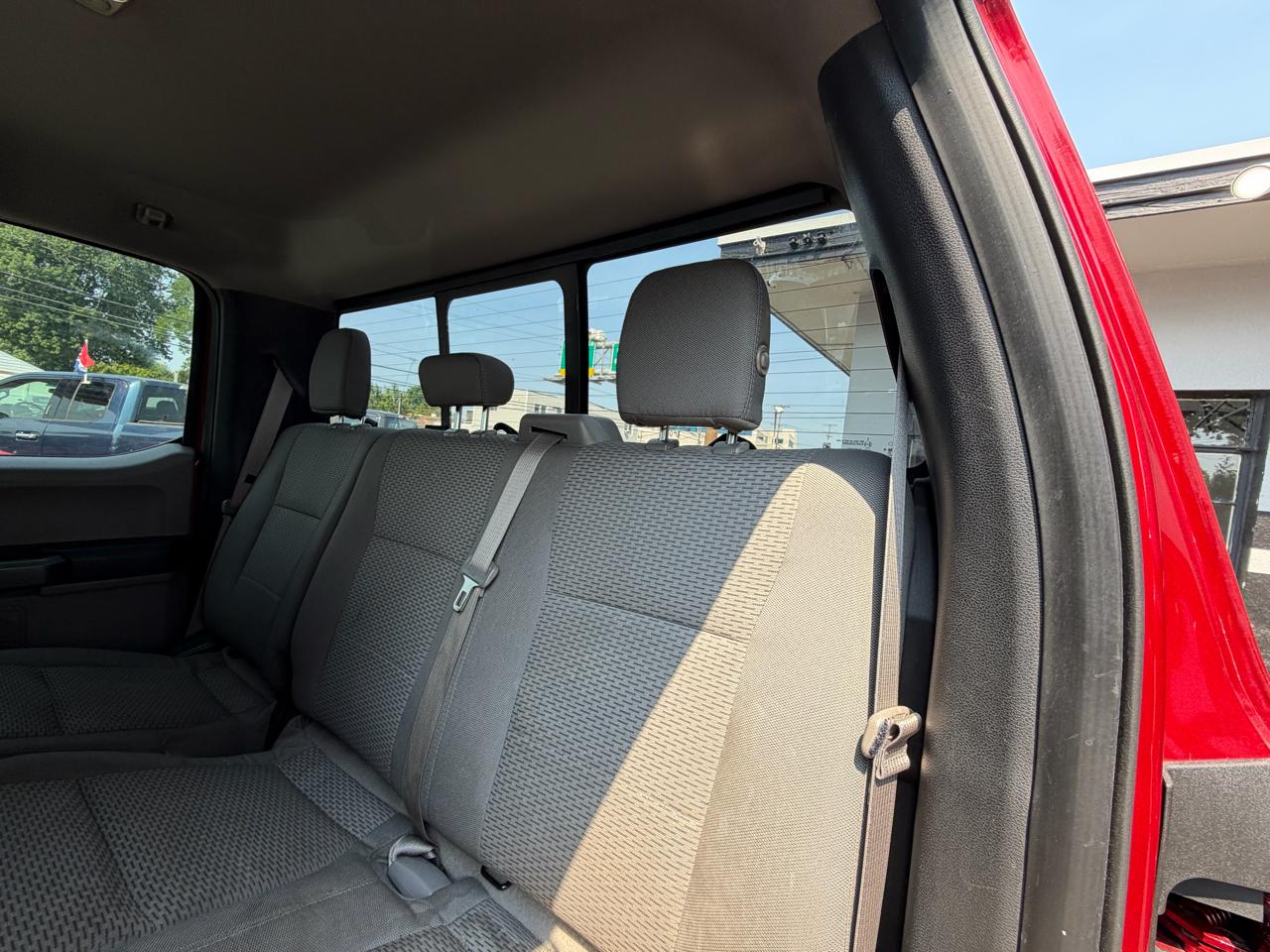 Ford F-150 XLT SuperCab Long Box 4WD 2016