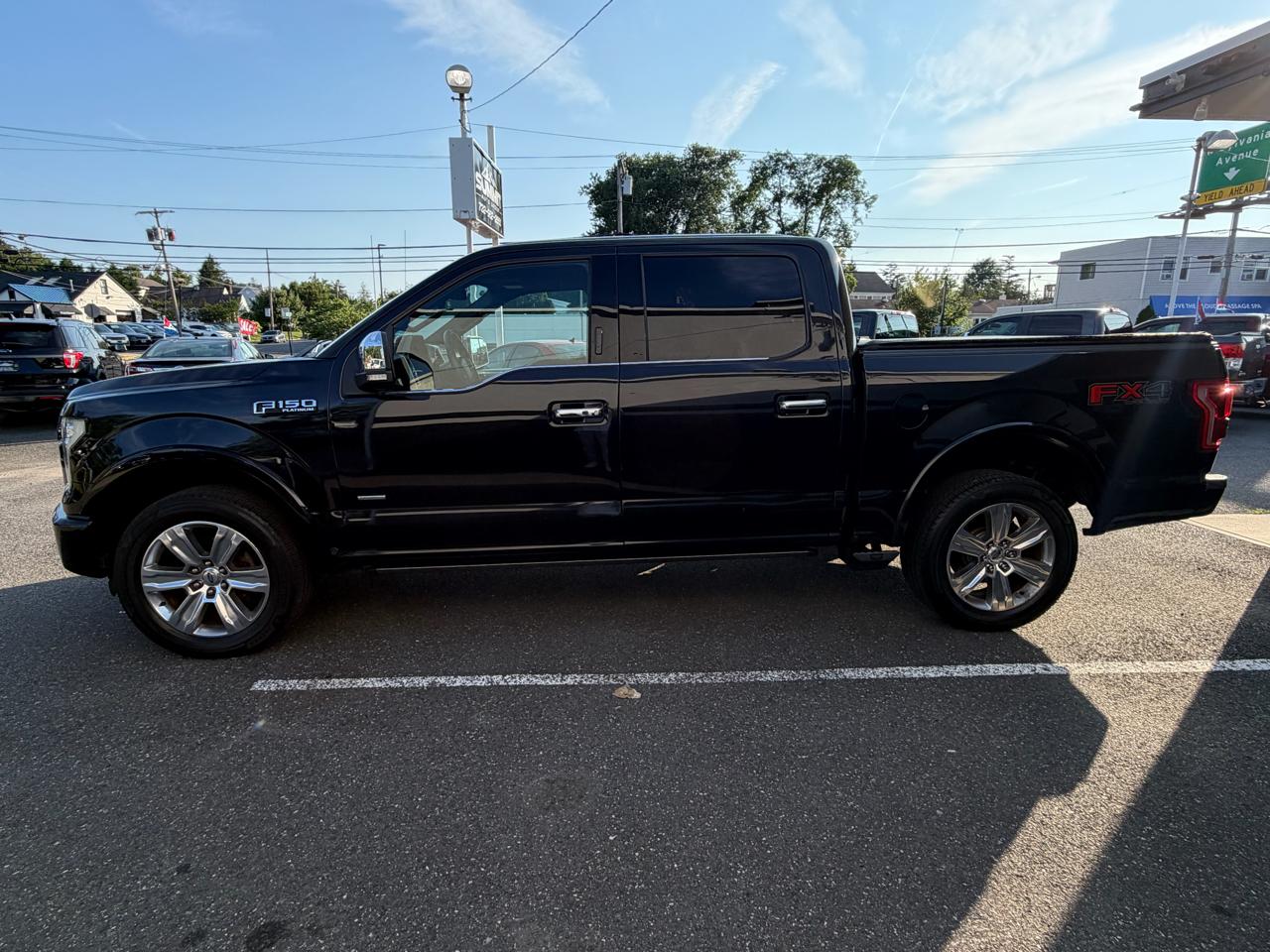 Ford F-150 XL SuperCrew 5.5-ft. Bed 4WD 2015