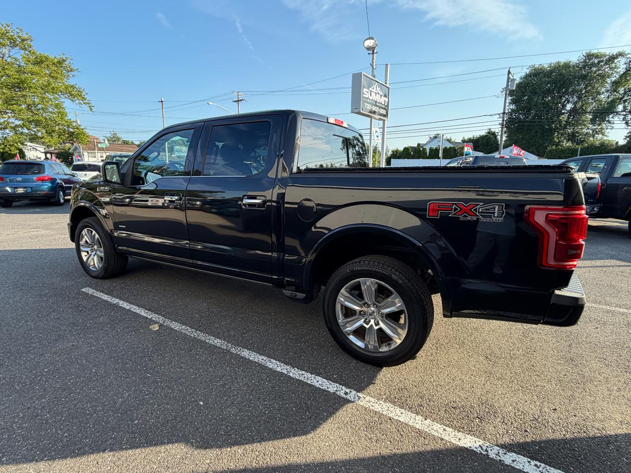 Ford F-150 XL SuperCrew 5.5-ft. Bed 4WD 2015