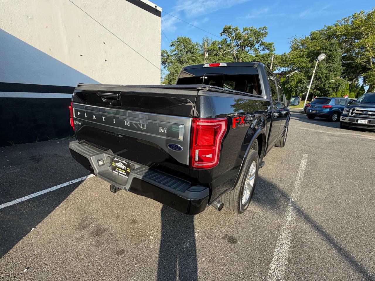 Ford F-150 XL SuperCrew 5.5-ft. Bed 4WD 2015