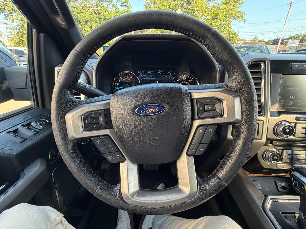 Ford F-150 XL SuperCrew 5.5-ft. Bed 4WD 2015