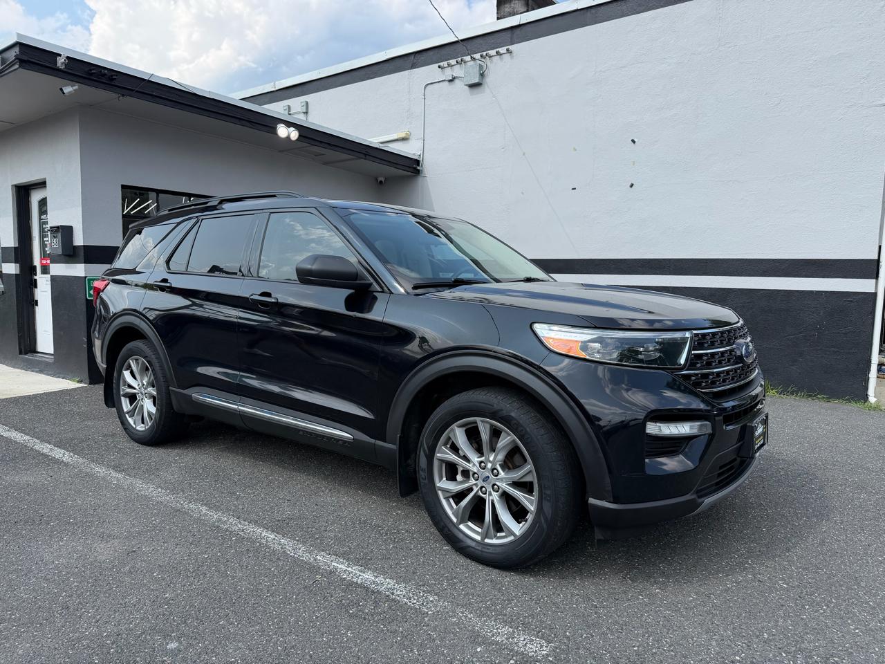 Ford Explorer XLT AWD 2020