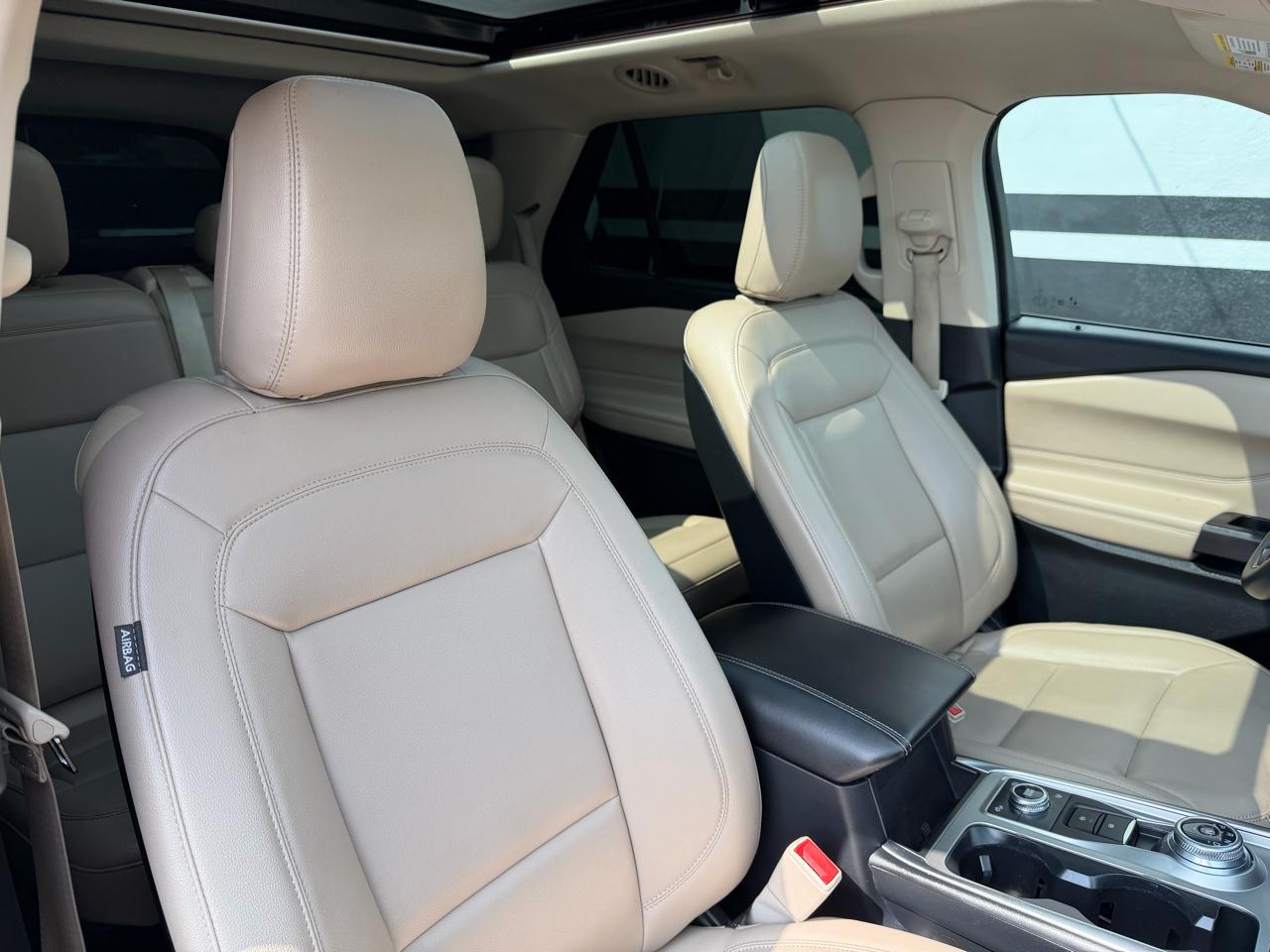 Ford Explorer XLT AWD 2020