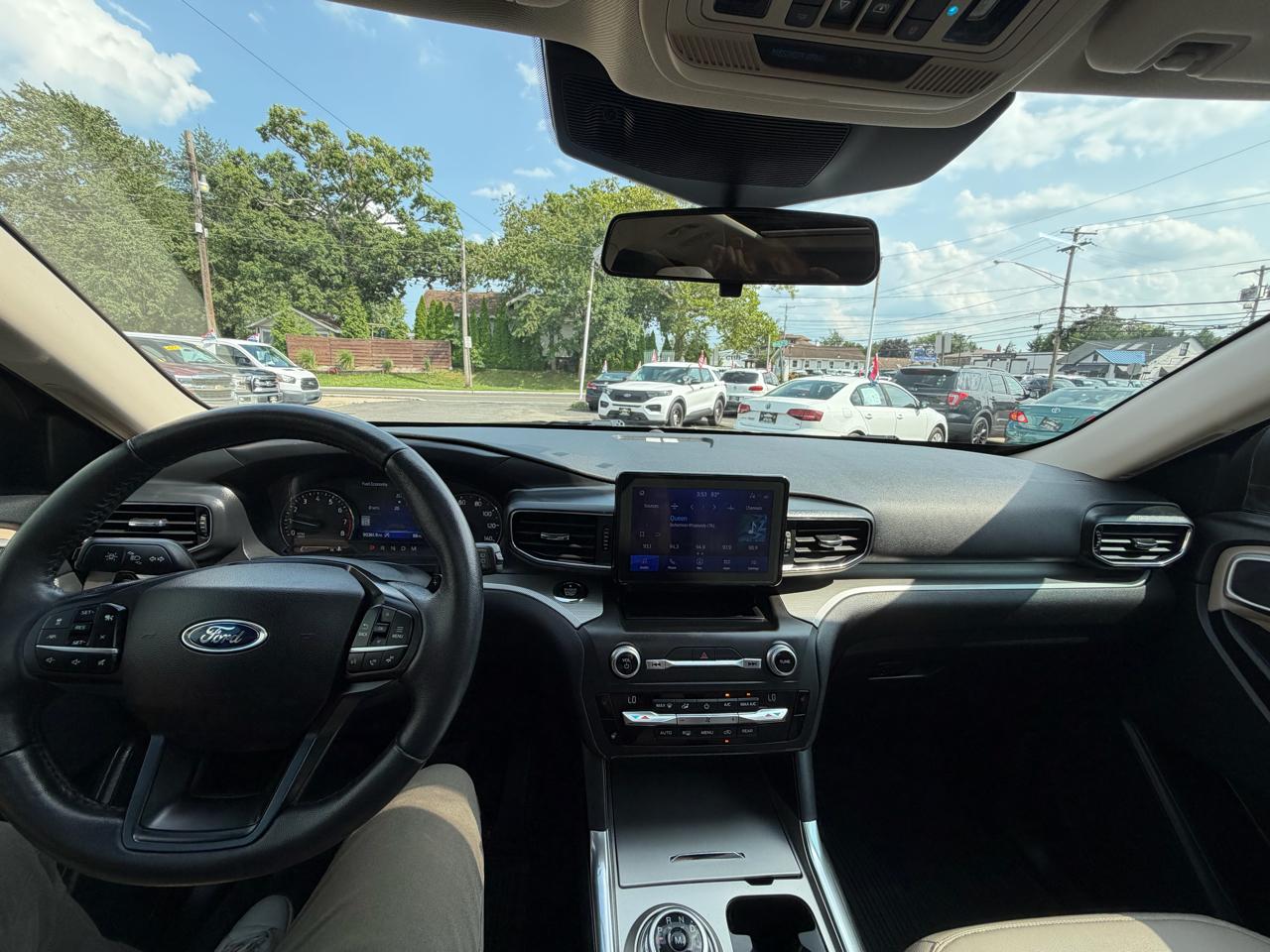 Ford Explorer XLT AWD 2020