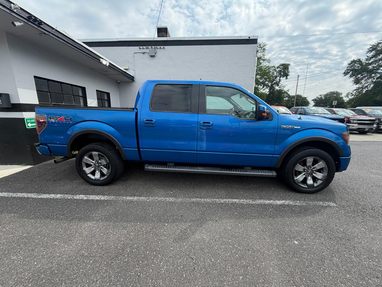 Ford F-150 FX4 SuperCrew 5.5-ft. Bed 4WD 2011