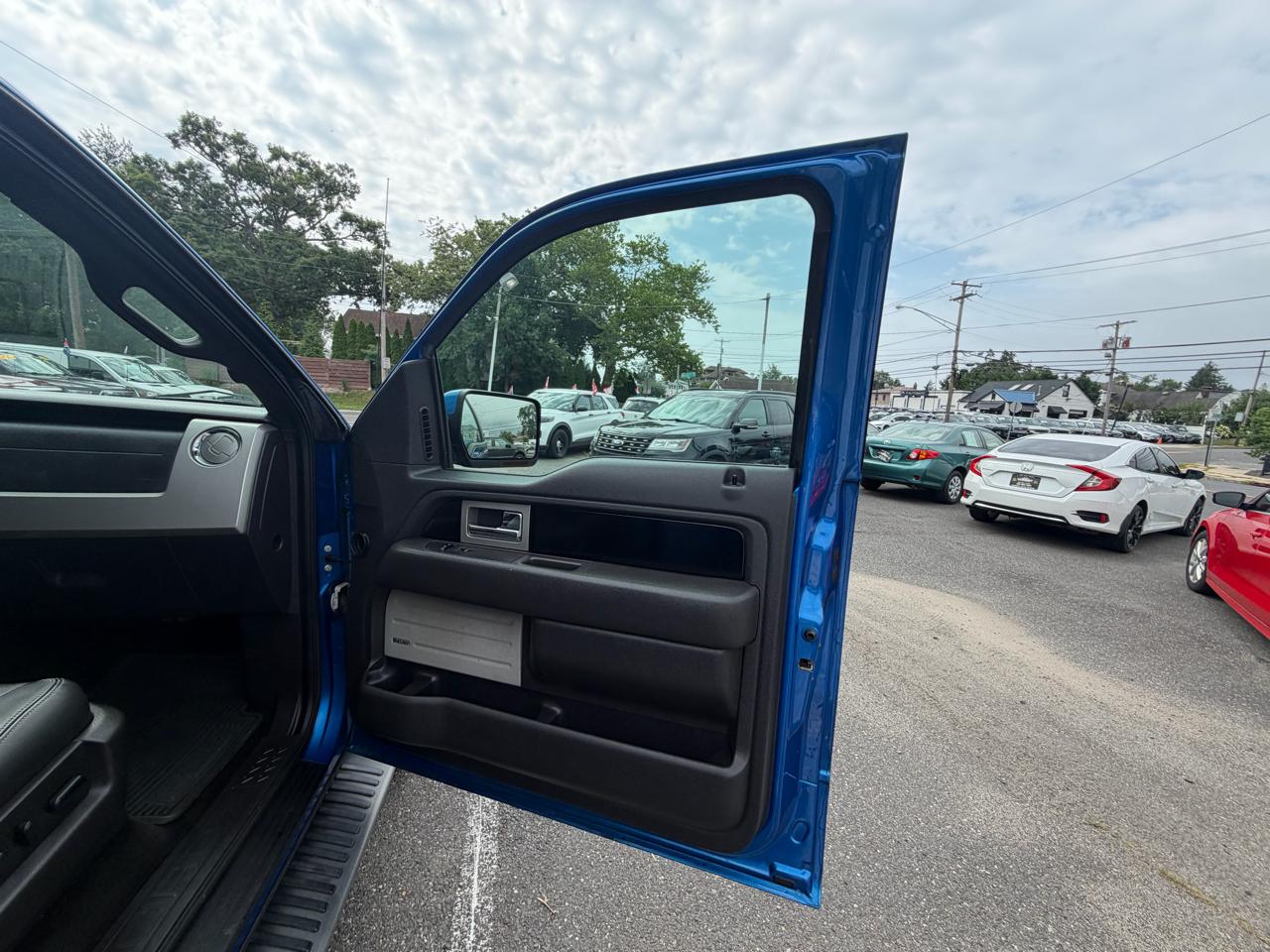 Ford F-150 FX4 SuperCrew 5.5-ft. Bed 4WD 2011