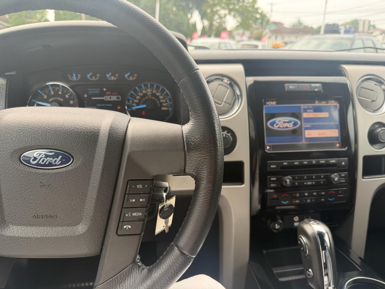 Ford F-150 FX4 SuperCrew 5.5-ft. Bed 4WD 2011