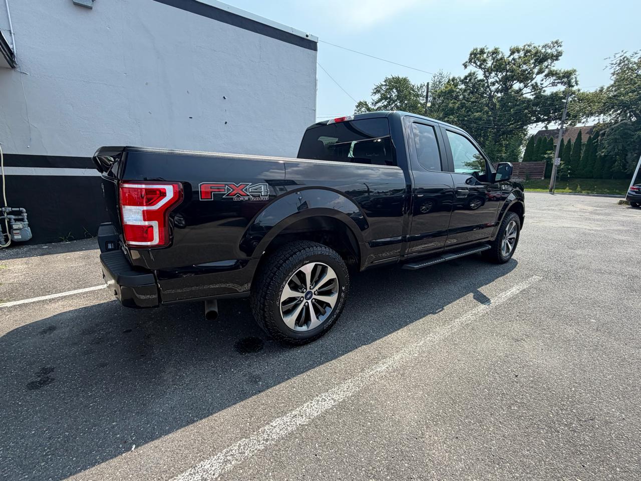 Ford F-150 XL SuperCab 6.5-ft. Bed 4WD 2019