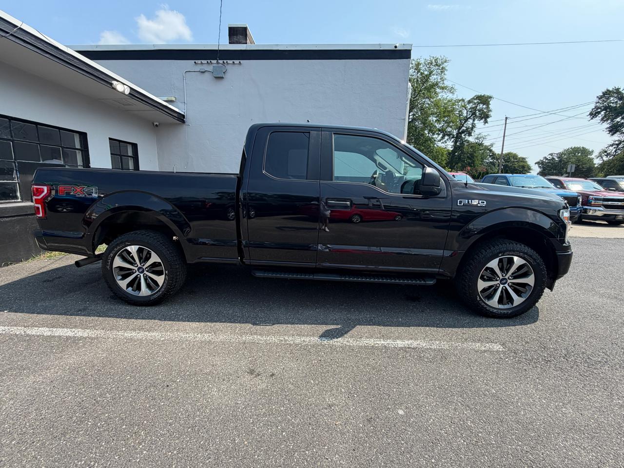 Ford F-150 XL SuperCab 6.5-ft. Bed 4WD 2019
