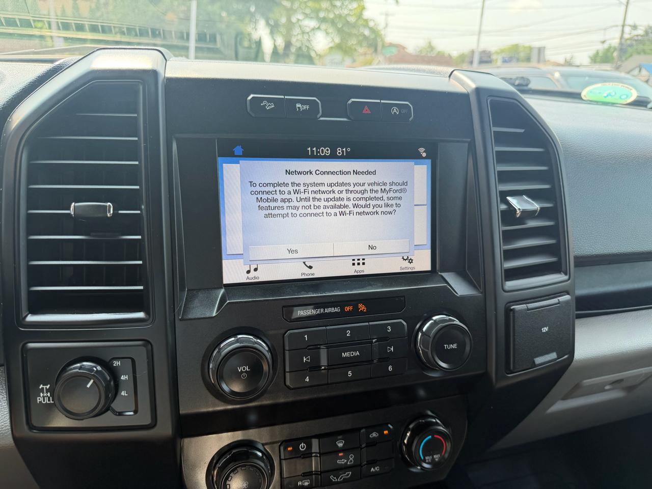 Ford F-150 XL SuperCab 6.5-ft. Bed 4WD 2019