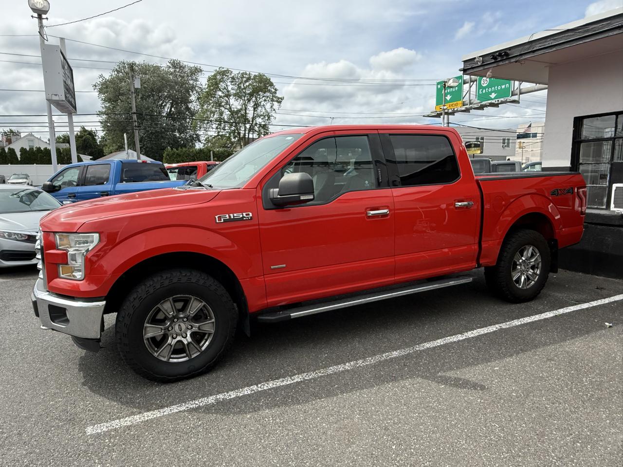 Ford F-150 XLT 4WD SuperCrew 5.5' Box 2015
