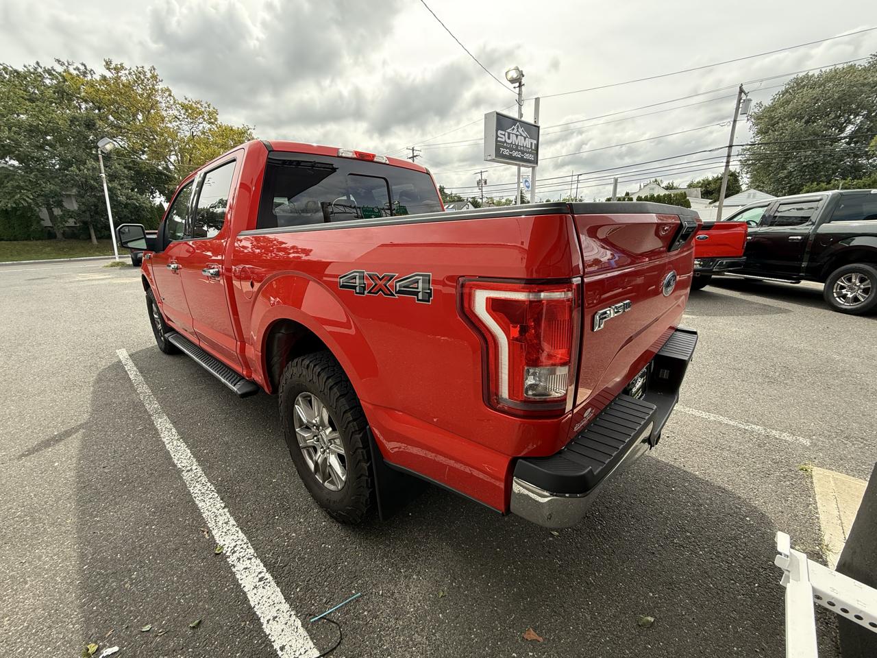 Ford F-150 XLT 4WD SuperCrew 5.5' Box 2015