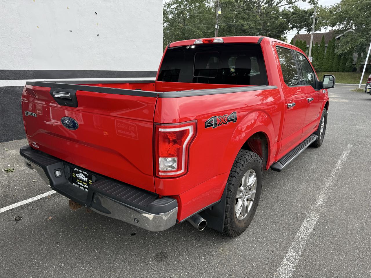 Ford F-150 XLT 4WD SuperCrew 5.5' Box 2015