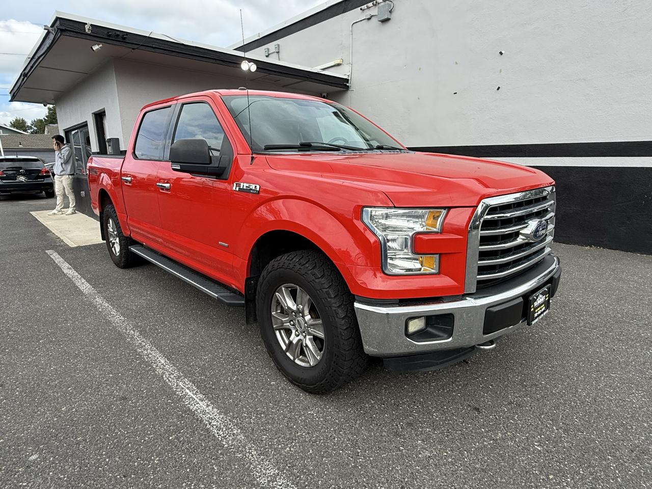 Ford F-150 XLT 4WD SuperCrew 5.5' Box 2015