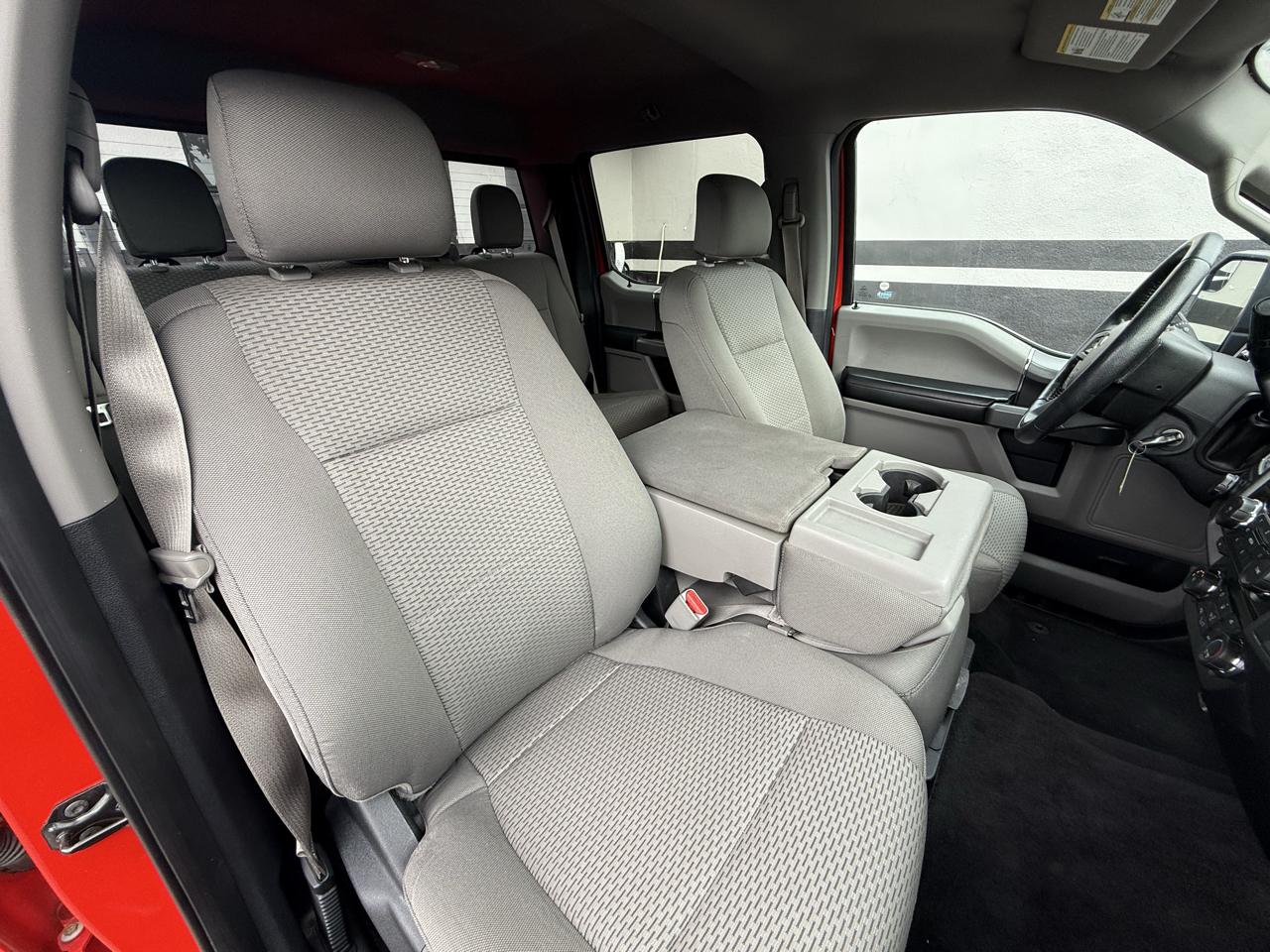 Ford F-150 XLT 4WD SuperCrew 5.5' Box 2015