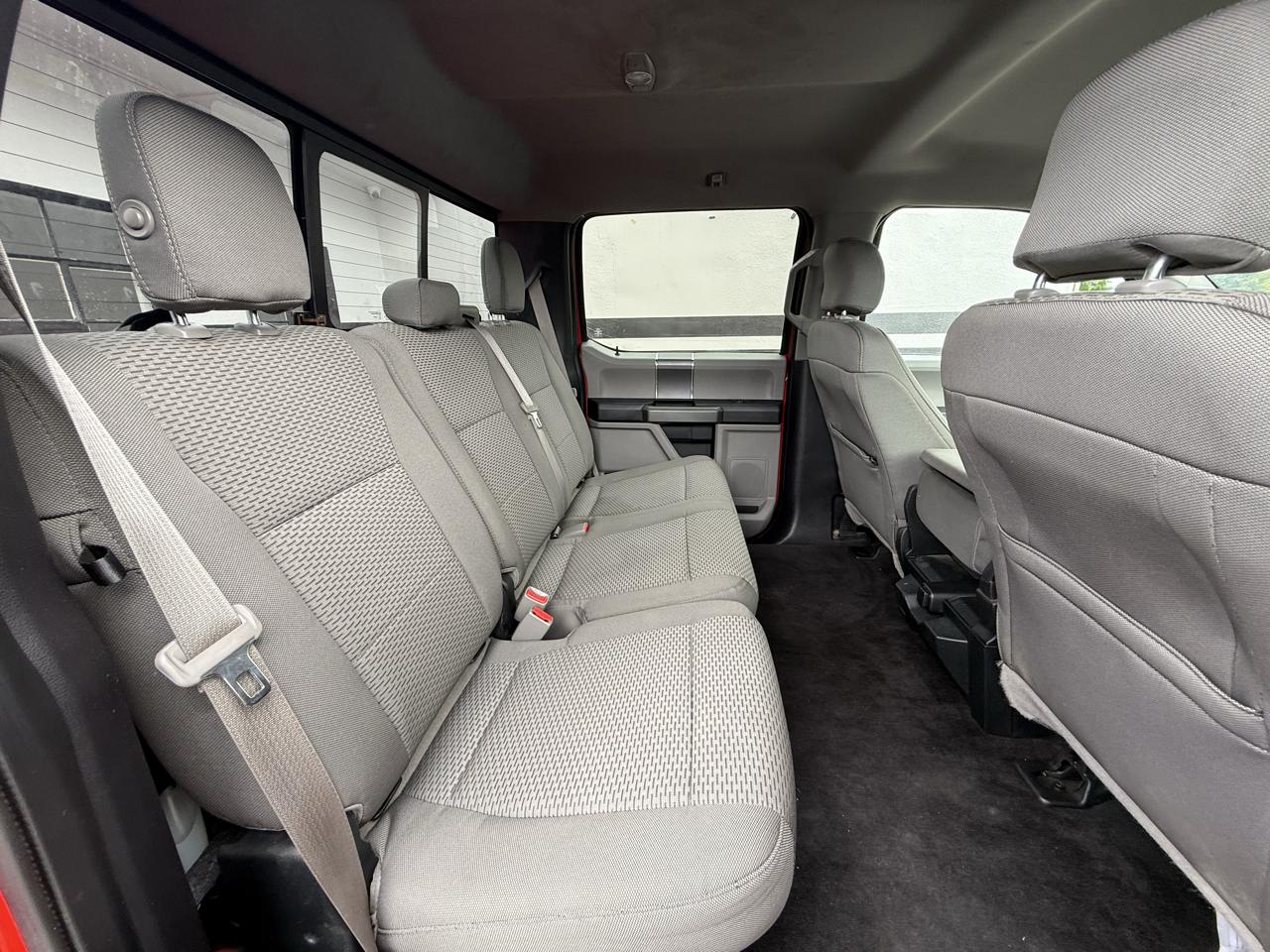Ford F-150 XLT 4WD SuperCrew 5.5' Box 2015